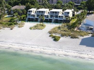 Stay in This Rental on Longboat Right on the Beach